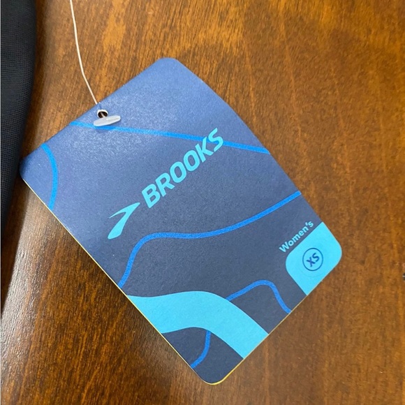 Brooks Women's Greenlight Capris Size XS NWT - Picture 2 of 5